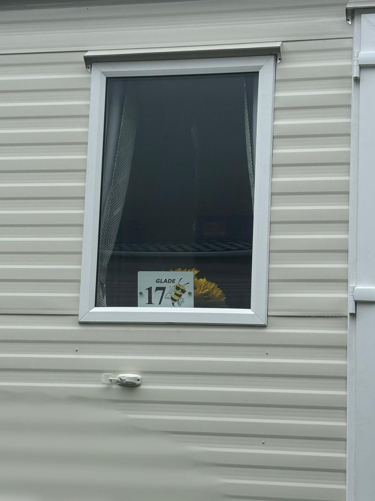 Hotel Honeybees At Glade 17 Bucks Mills Exterior foto